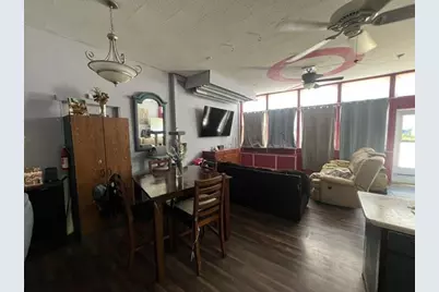 537 S Main Street, Fall River, WI 53932 - Photo 9