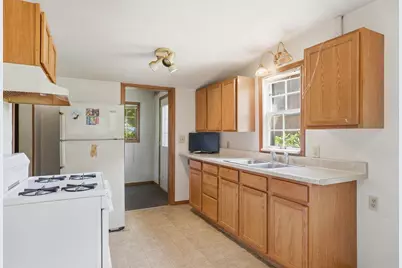 119 Rethke Avenue, Madison, WI 53714 - Photo 7