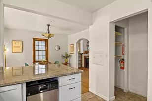 17 N Franklin Ave, Madison, WI 53705 - Photo 15