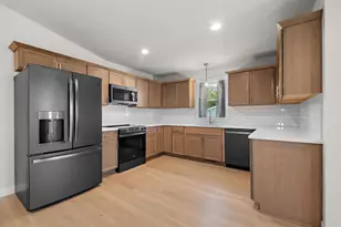 520 Village Ln, Ripon, WI 54971 - Photo 11