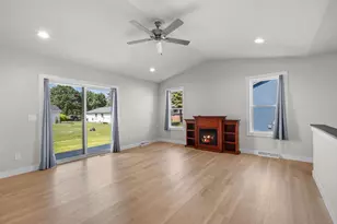 520 Village Ln, Ripon, WI 54971 - Photo 5