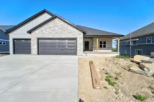 1771 Woodford Rd, Cross Plains, WI 53528 - Photo 3