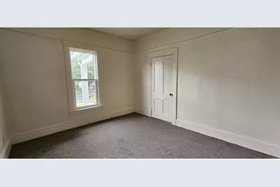 1130 6th Street, Beloit, WI 53511 - Photo 11