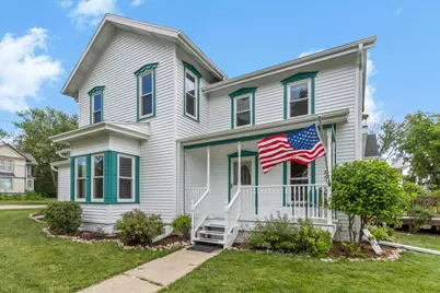 7 E Rollin Street, Edgerton, WI 53534 - Photo 51