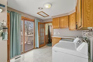 7 E Rollin St, Edgerton, WI 53534 - Photo 13