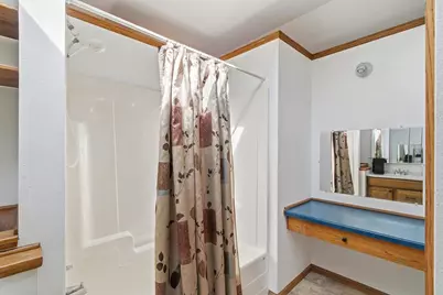 7 E Rollin Street, Edgerton, WI 53534 - Photo 33