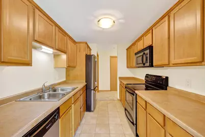 8206 Starr Grass Drive #310, Madison, WI 53719 - Photo 7