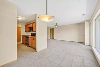 8206 Starr Grass Drive #310, Madison, WI 53719 - Photo 11