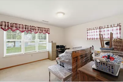 3027 Stratton Way, Madison, WI 53719 - Photo 21