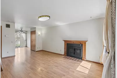 6966 Park Ridge Drive, Madison, WI 53719 - Photo 9
