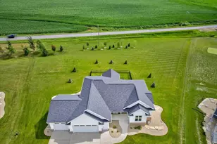 6607 Kades, Sun Prairie, WI 53590 - Photo 71