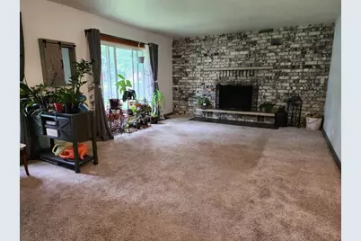 222 Garfield Avenue, Janesville, WI 53536 - Photo 11