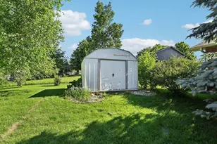 606 Garfield Ave, Janesville, WI 53536 - Photo 47