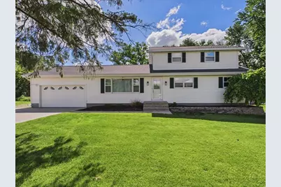 4726 Baxter Road, Cottage Grove, WI 53527 - Photo 3