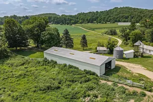 E2906 N Dutch Hollow Rd, La Valle, WI 53941 - Photo 23