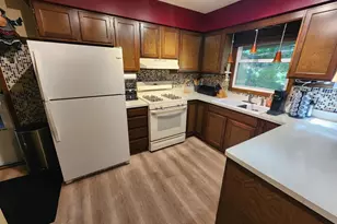 400 Woodcrest Ln, Milton, WI 53563 - Photo 11