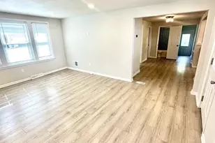 1841 Heath Ave, Madison, WI 53704 - Photo 7