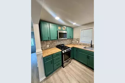 1841 Heath Avenue, Madison, WI 53704 - Photo 9