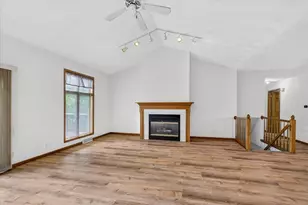 720 Waveland Rd, Janesville, WI 53548 - Photo 11