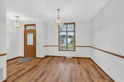 720 Waveland Road, Janesville, WI 53548 - Photo 15