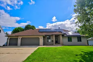 720 Waveland Rd, Janesville, WI 53548 - Photo 73