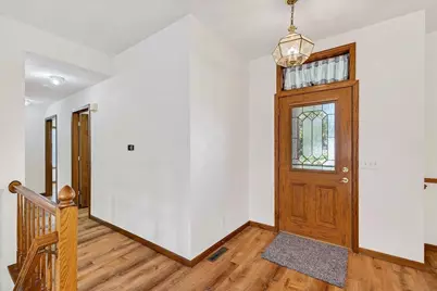 720 Waveland Road, Janesville, WI 53548 - Photo 3