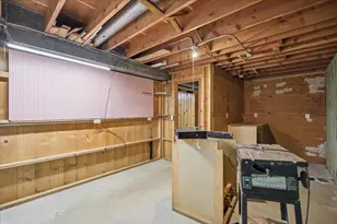 6105 Queens Way, Monona, WI 53716 - Photo 37