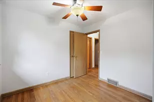 6105 Queens Way, Monona, WI 53716 - Photo 21