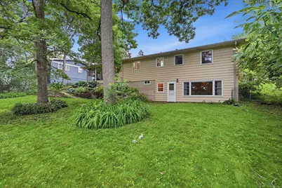 6105 Queens Way, Monona, WI 53716 - Photo 43