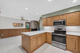 109 Edward St, Verona, WI 53593 - Photo 7