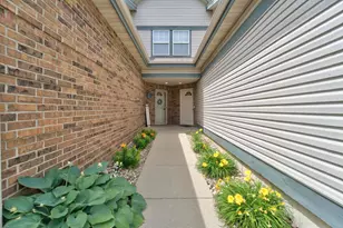 3130 Dorchester Way, Madison, WI 53719 - Photo 33