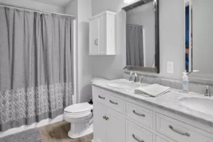 3130 Dorchester Way, Madison, WI 53719 - Photo 15
