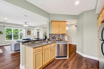 8258 Starr Grass Drive, Madison, WI 53719 - Photo 7