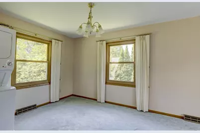 4705 Agate Lane, Madison, WI 53714 - Photo 11