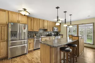 5 Yorktown Cir, Madison, WI 53711 - Photo 3
