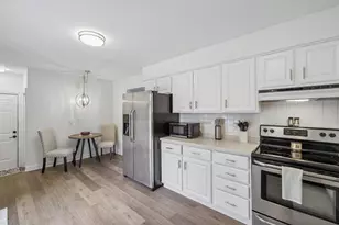 809 West St, Stoughton, WI 53589 - Photo 11