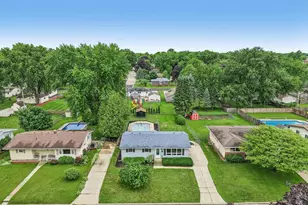 809 West St, Stoughton, WI 53589 - Photo 3