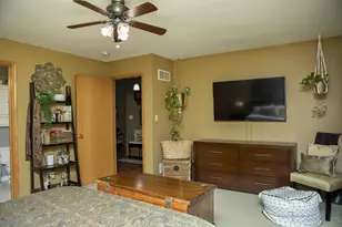 225 Pioneer Dr, Johnson Creek, WI 53038 - Photo 21