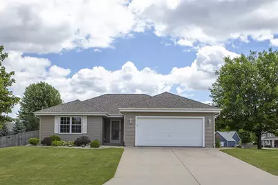 225 Pioneer Drive, Johnson Creek, WI 53038 - Photo 3