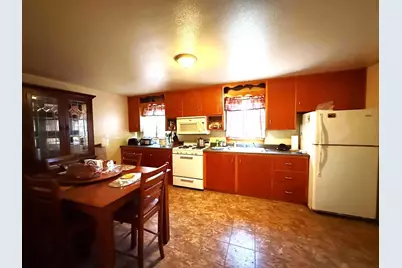 259 W Lohrville Avenue, Redgranite, WI 54970 - Photo 5