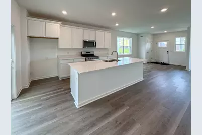 512 Oak Opening Drive, Stoughton, WI 53589 - Photo 9