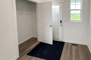 512 Oak Opening Dr, Stoughton, WI 53589 - Photo 3