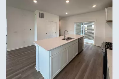 512 Oak Opening Drive, Stoughton, WI 53589 - Photo 11