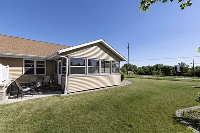 306 E Highland Avenue, Fort Atkinson, WI 53538 - Photo 31