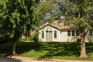 669 Springbrook Cir, DeForest, WI 53532 - Photo 53