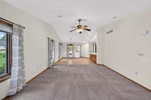 669 Springbrook Cir, DeForest, WI 53532 - Photo 13