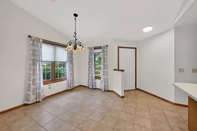 669 Springbrook Circle, DeForest, WI 53532 - Photo 9