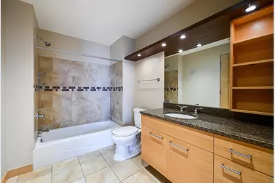 309 W Washington Avenue #905, Madison, WI 53703 - Photo 39