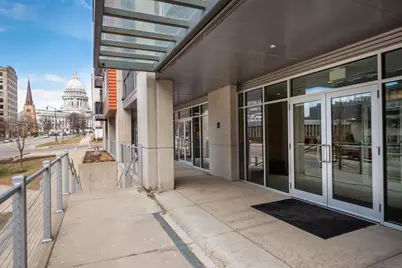 309 W Washington Avenue #905, Madison, WI 53703 - Photo 45