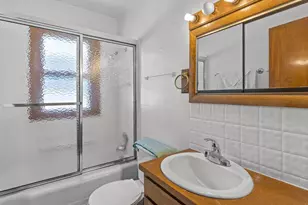 722 Christianson Ave, Madison, WI 53714 - Photo 17